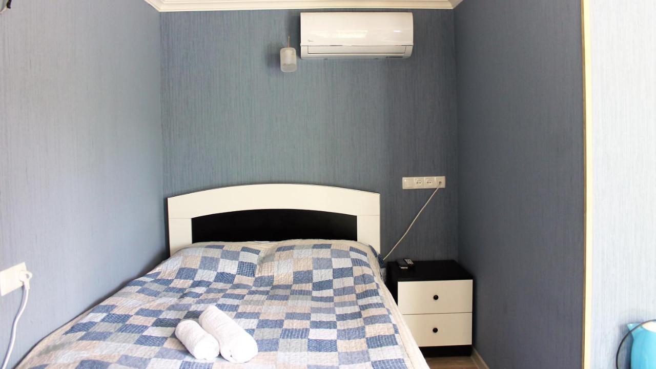 Lilia Guesthouse Szenaki Kültér fotó