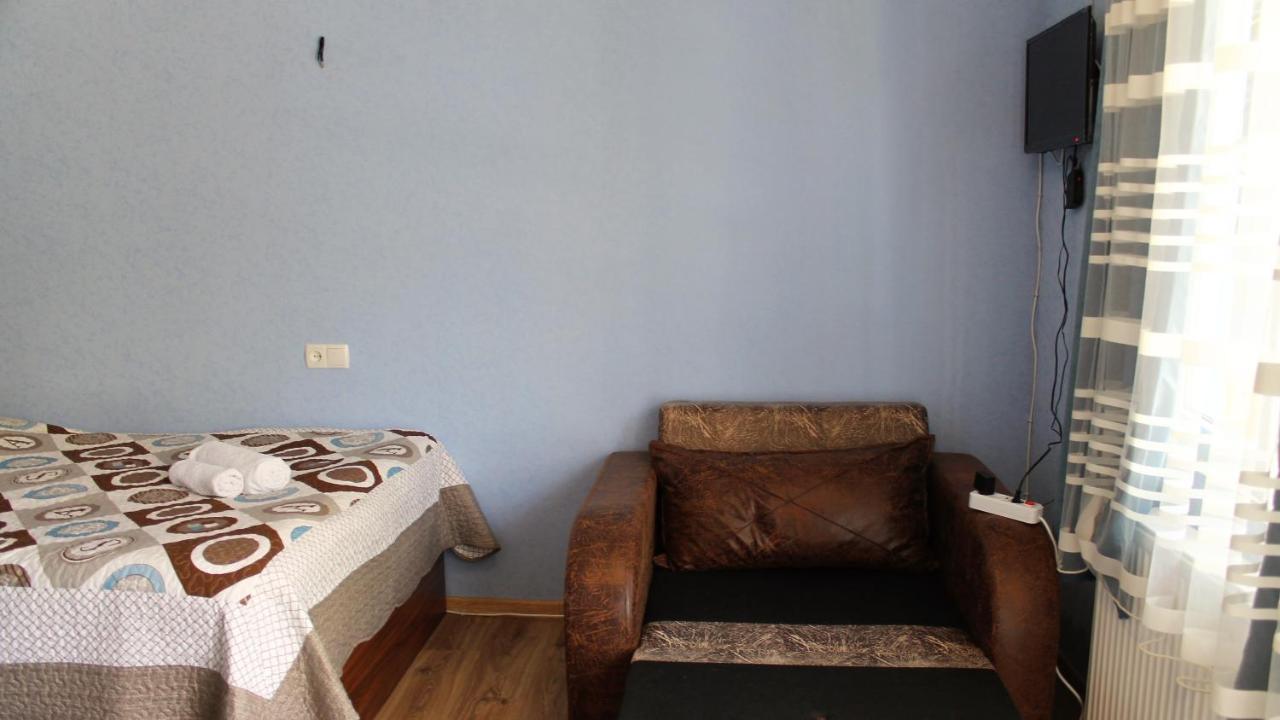 Lilia Guesthouse Szenaki Kültér fotó