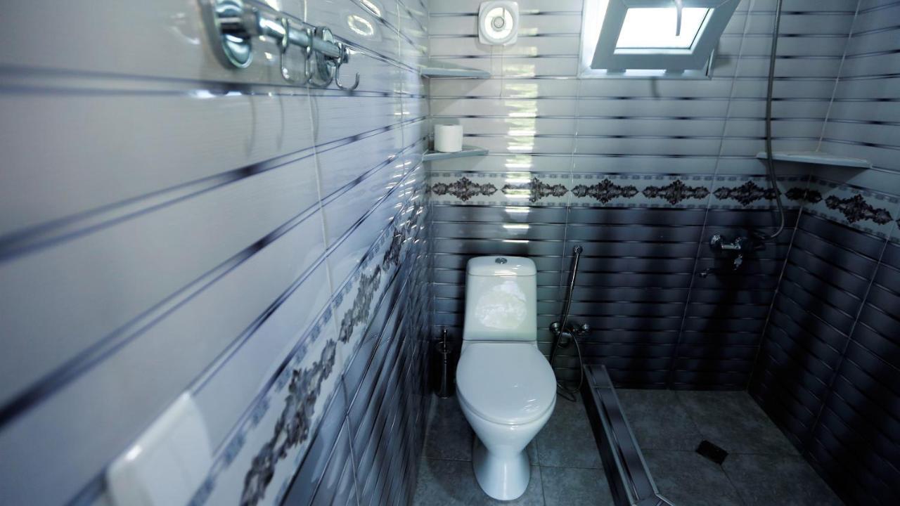 Lilia Guesthouse Szenaki Kültér fotó