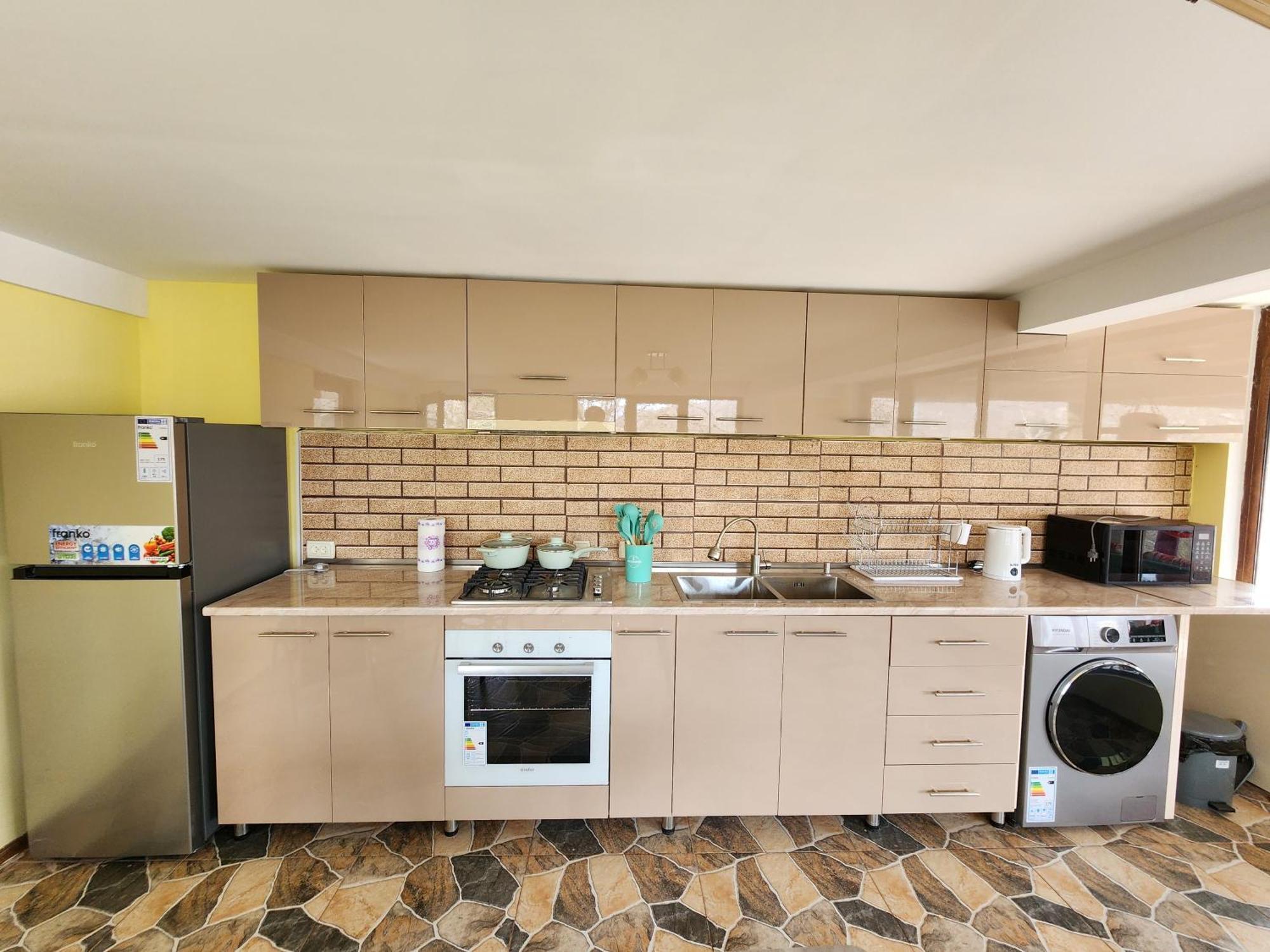 Lilia Guesthouse Szenaki Kültér fotó