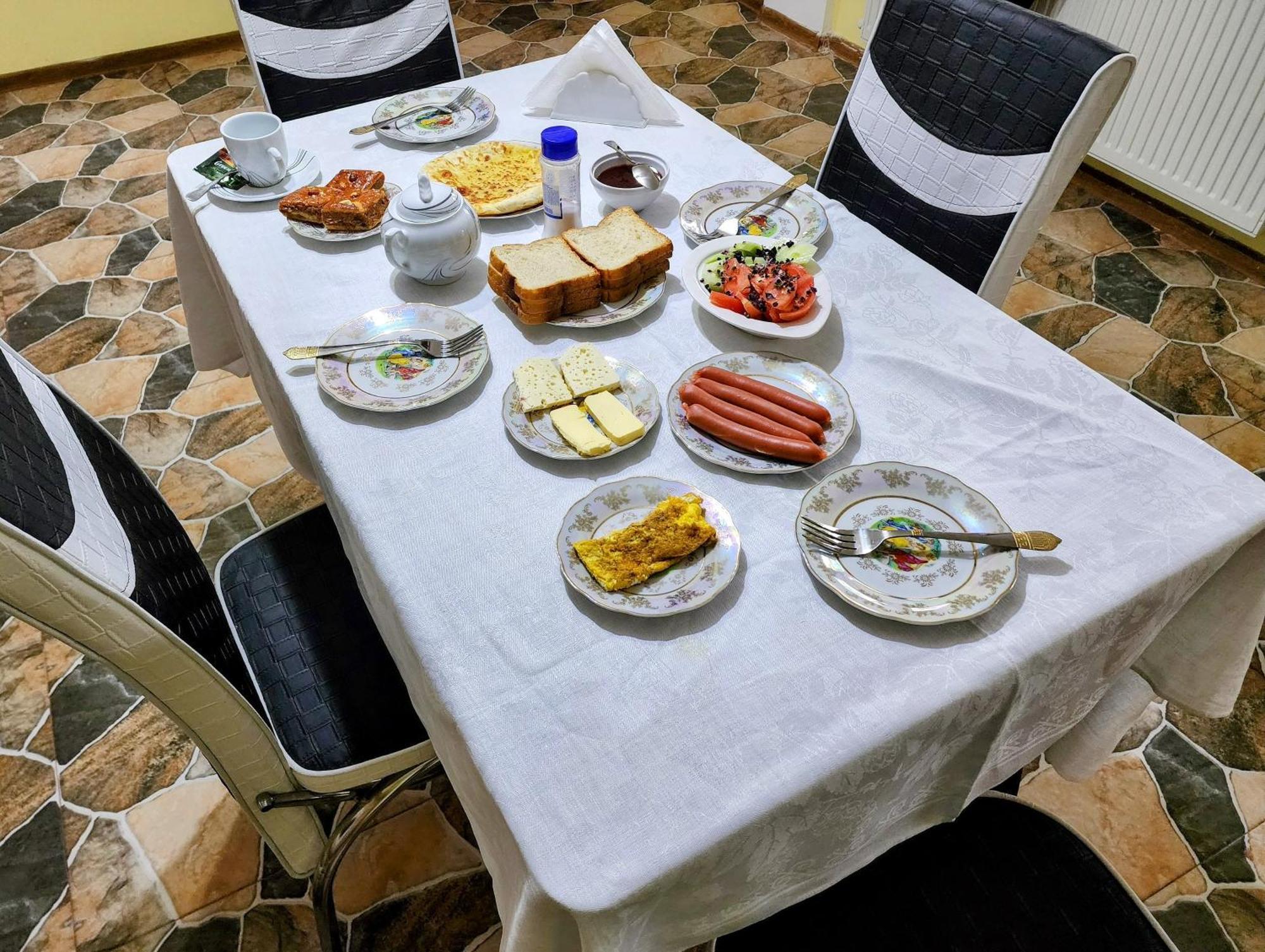 Lilia Guesthouse Szenaki Kültér fotó